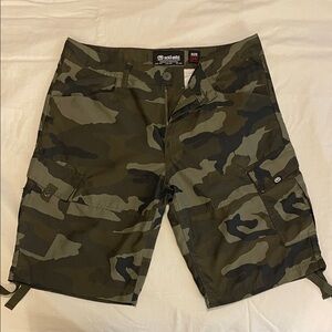Ecko Unlimited Green Camouflage Cargo Shorts